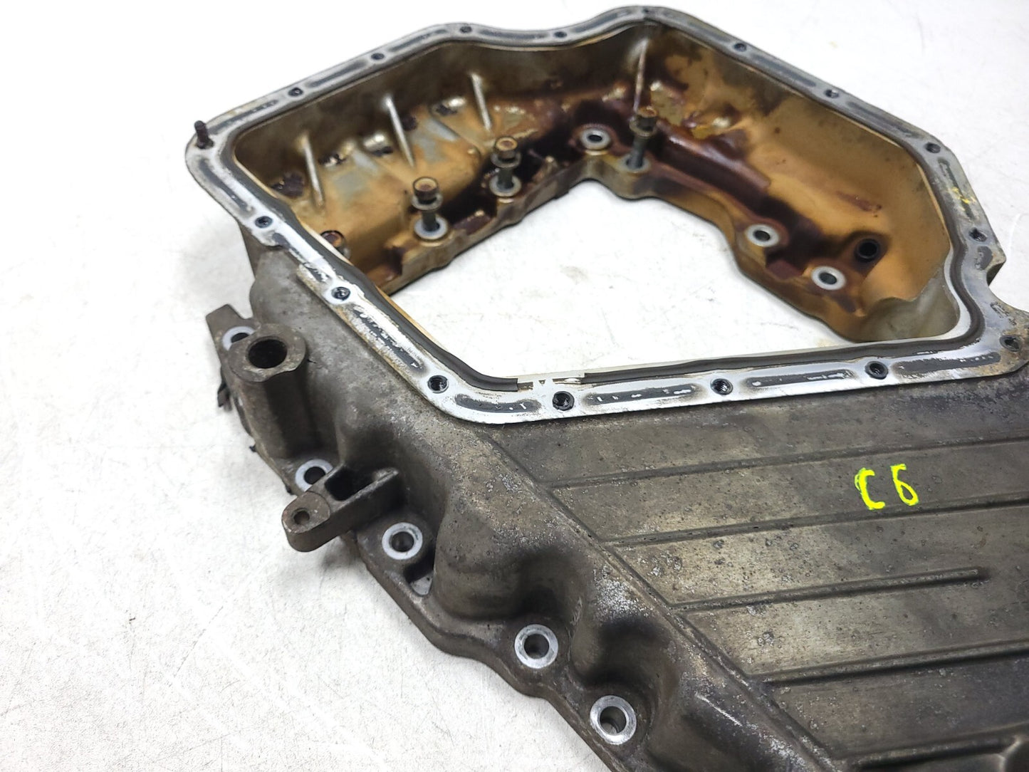 2010 - 2020 Dodge Grand Caravan Upper Oil Pan 3.6l OEM