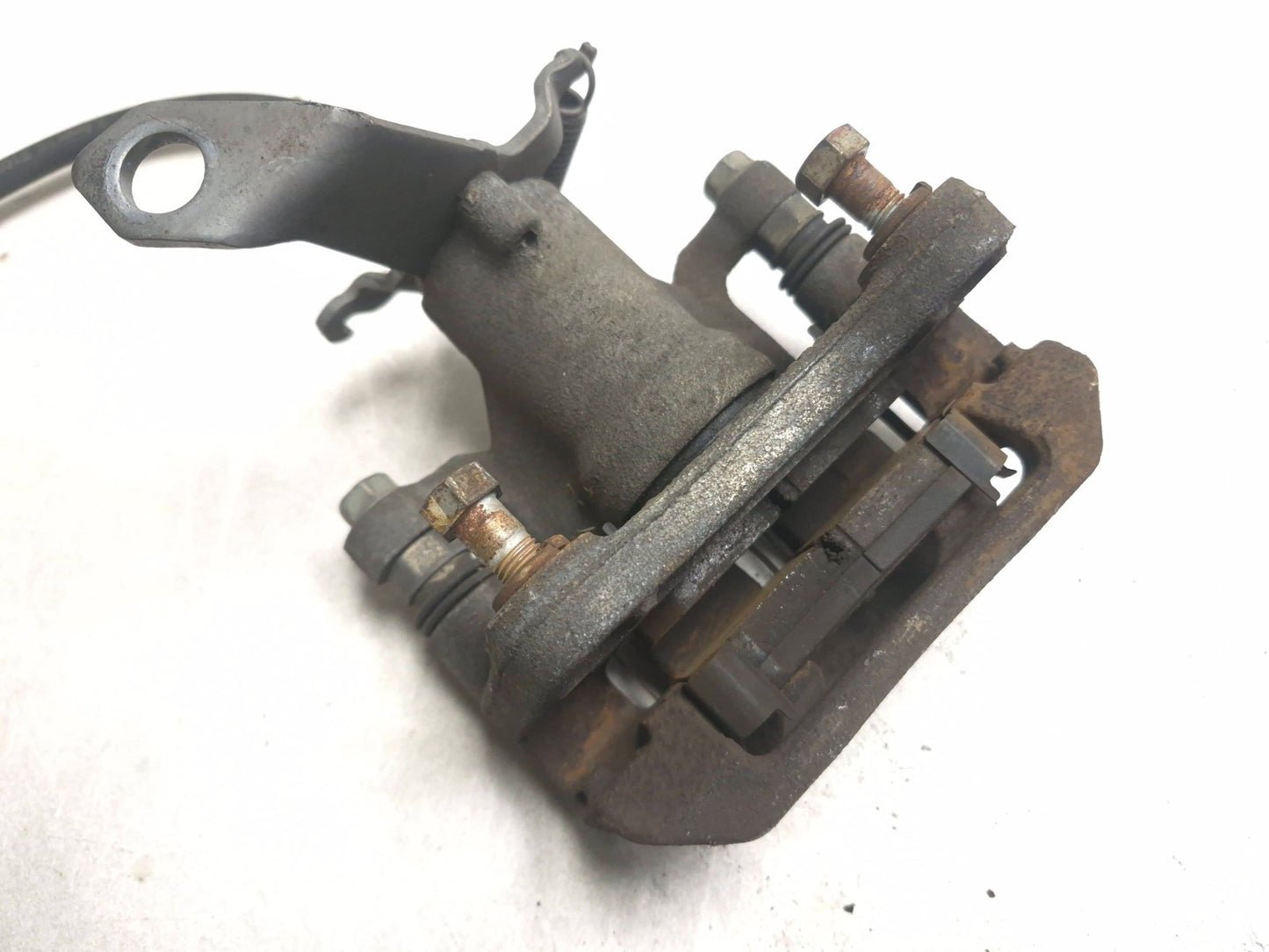 2019 Hyundai Kona Rear Brake Caliper Left & Right Pair OEM