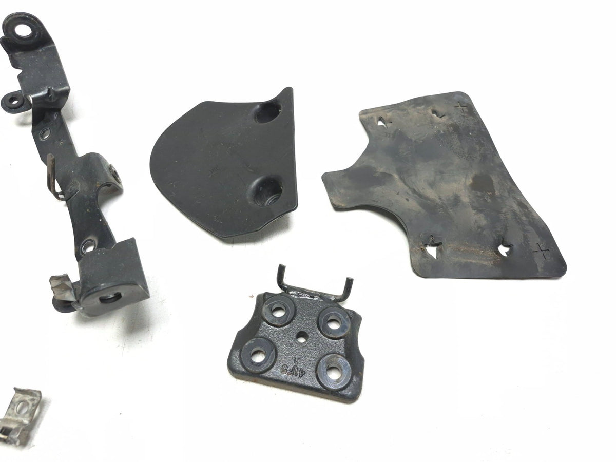 2013 Suzuki Vl800 Boulevard C50 Misc Bolt & Hardware Bracket Set OEM