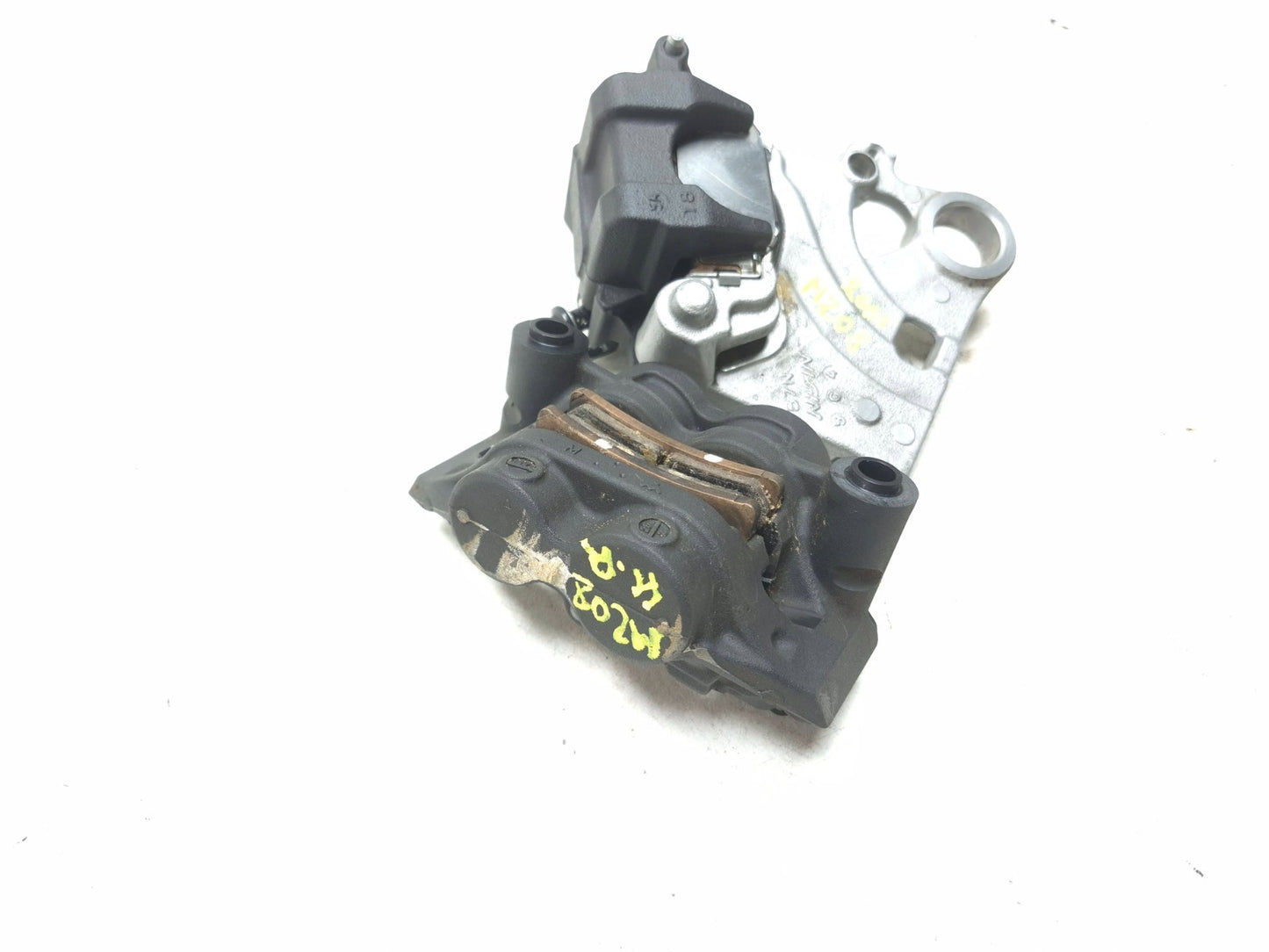 2025 Yamaha Xsr900 Brake Caliper Front & Rear Pair OEM