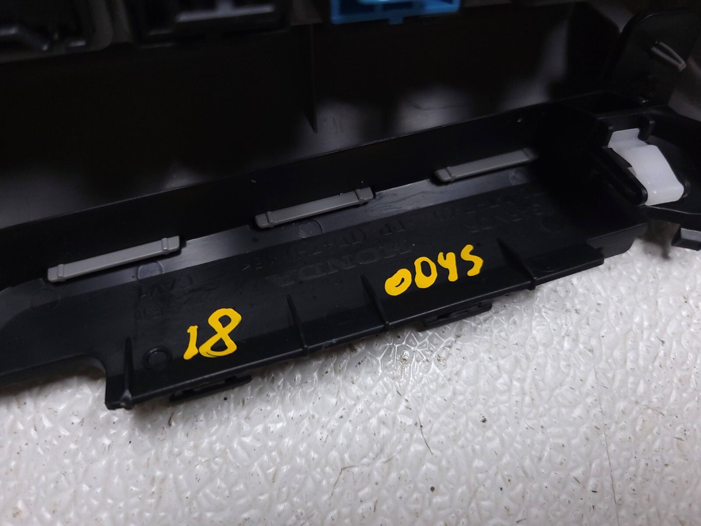 18 19 20 21 22 Honda Odyssey Dash Sliding Door Lock Park Skid Switch OEM