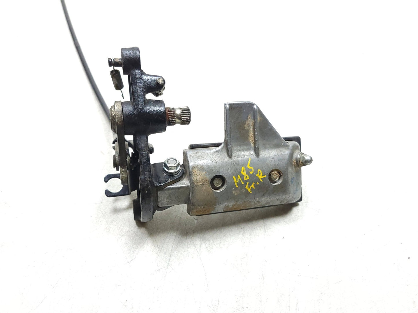 1986 Kawasaki Vulcan 750 Vn750 Right Front Foot Peg & Bracket OEM