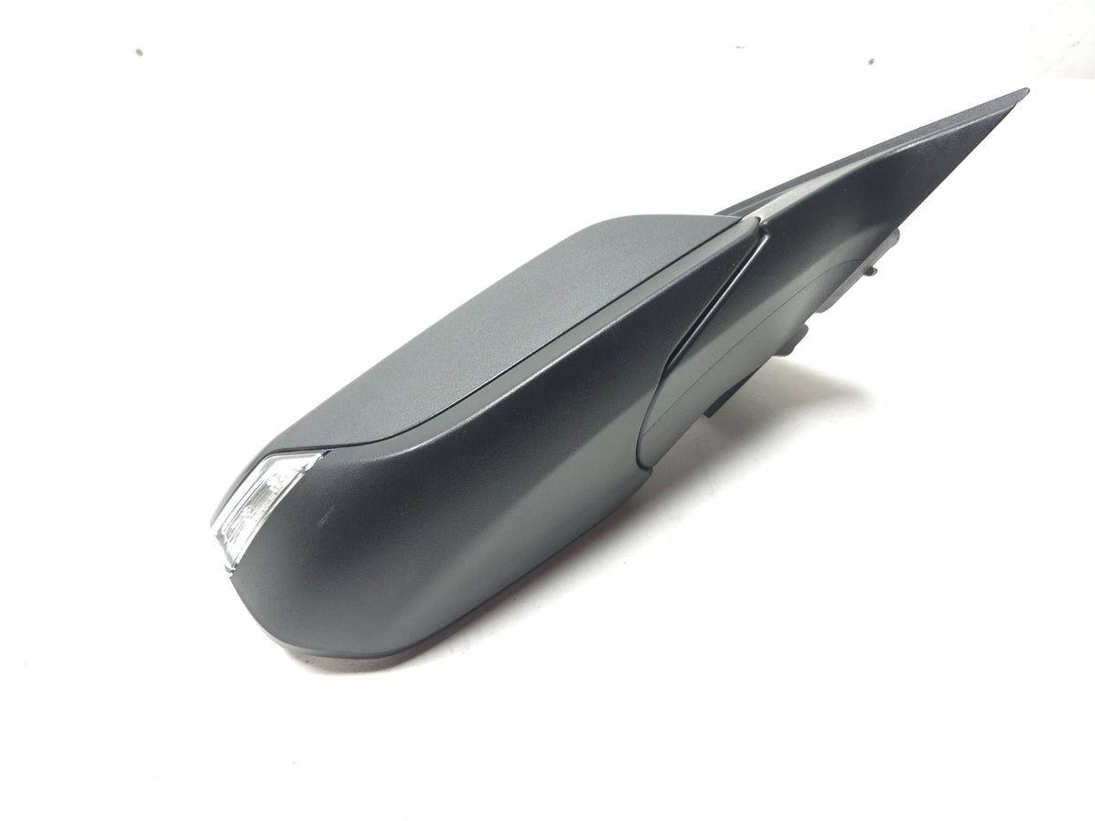 2017 Chevrolet Malibu Front Passenger Door Side View Mirror OEM