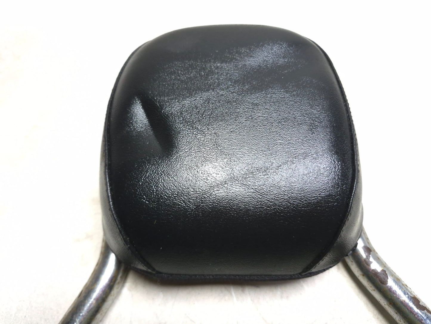 2005 Suzuki Boulevard С50 Rear Passenger Sissy Bar OEM