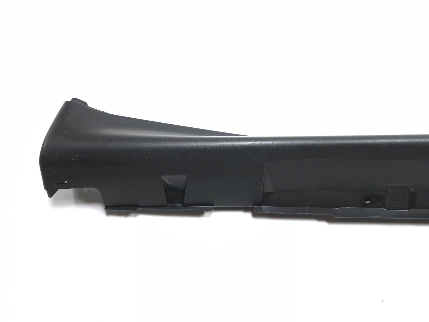 2011 Nissan Juke Rocker Panel Skirt Molding OEM