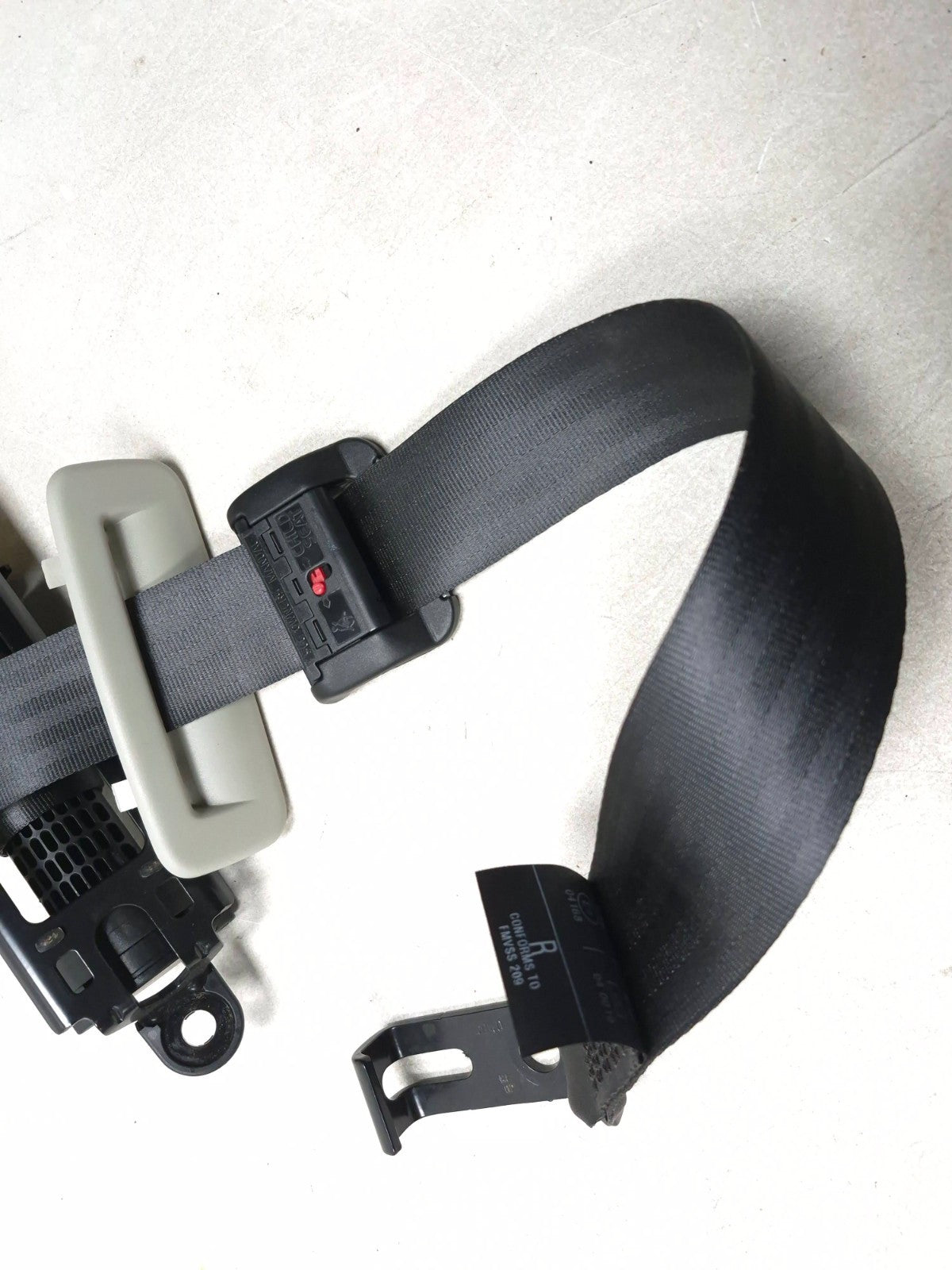 2007 Saab 9-5 Aero Rear Seat Belt Strap W/ Retractor OEM