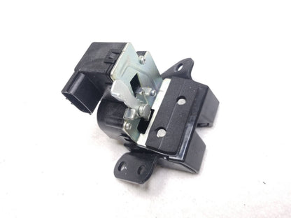 2014 - 2019 Kia Soul Rear Hatch Trunk Latch OEM
