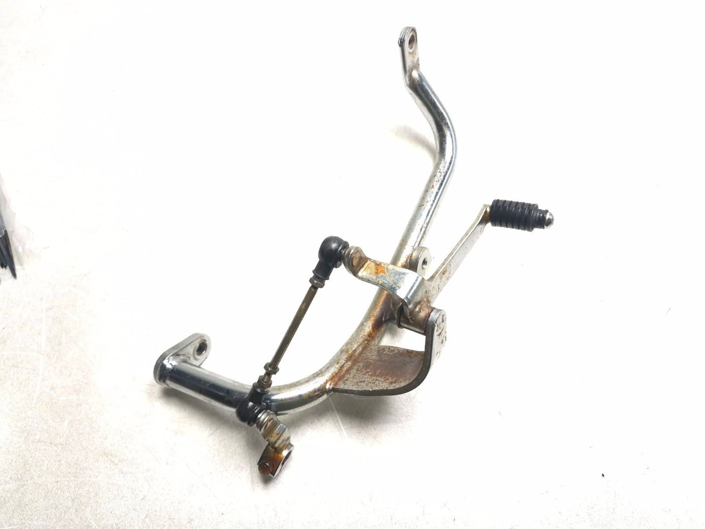 1993 Yamaha Virago Xv750 Shift Pedal Left & Right Footrest Bracket Pair OEM