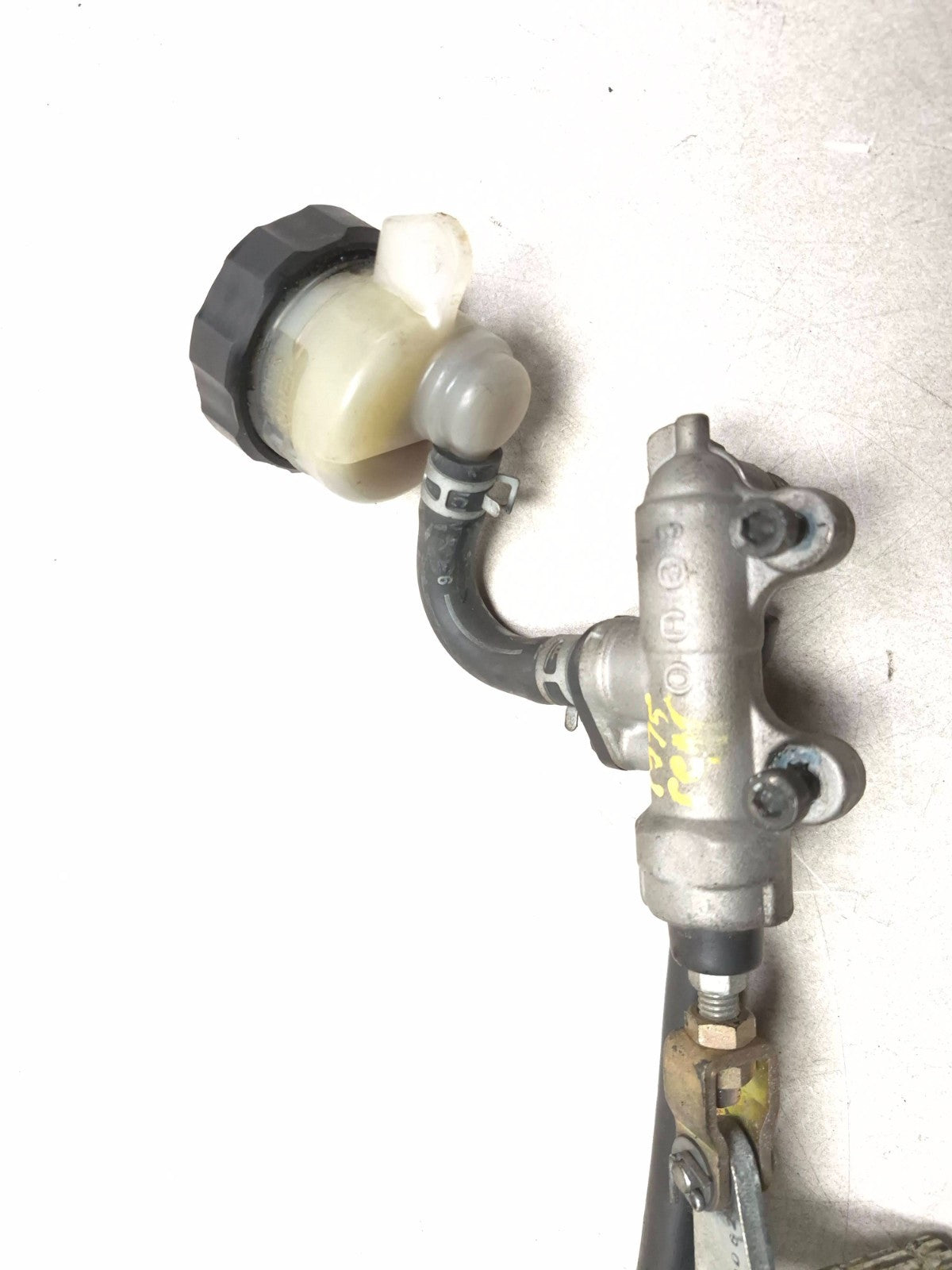 2001 Suzuki Gsx 750f Katana Rear Brake Master Cylinder OEM