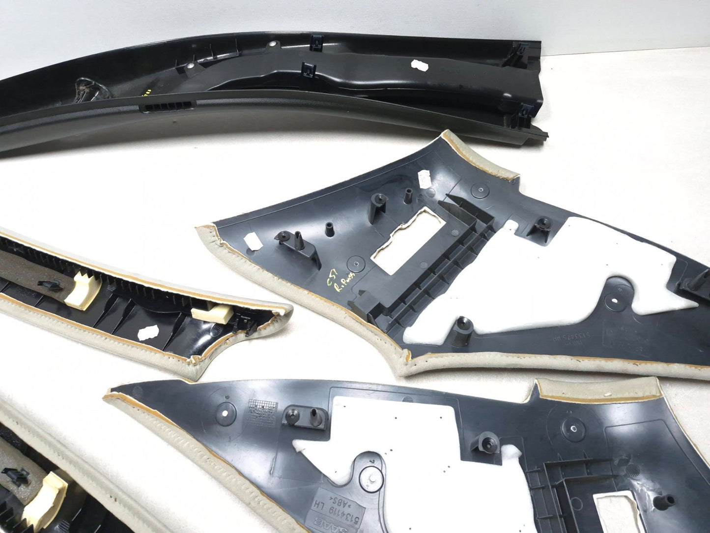 2007 Saab 9-5 Aero A-pillar & B-pillar & C-pillar Molding Trim Kit OEM