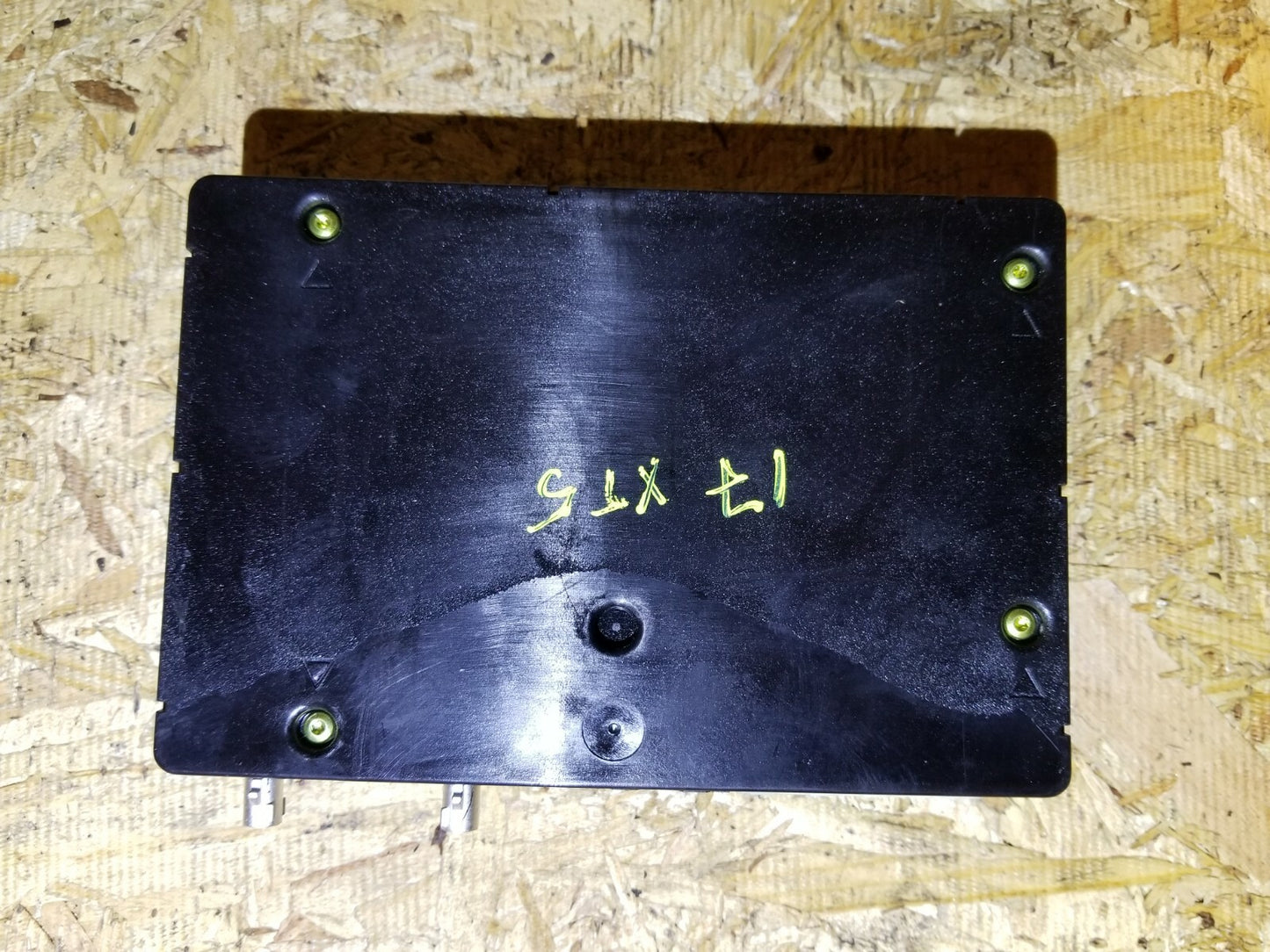 2017 Cadillac Xt5 Communication Control Module OEM