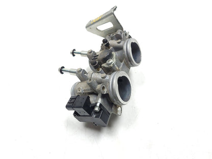 2015 - 2022 Yamaha Yzf-r3 Yzfr3 Throttle Body OEM