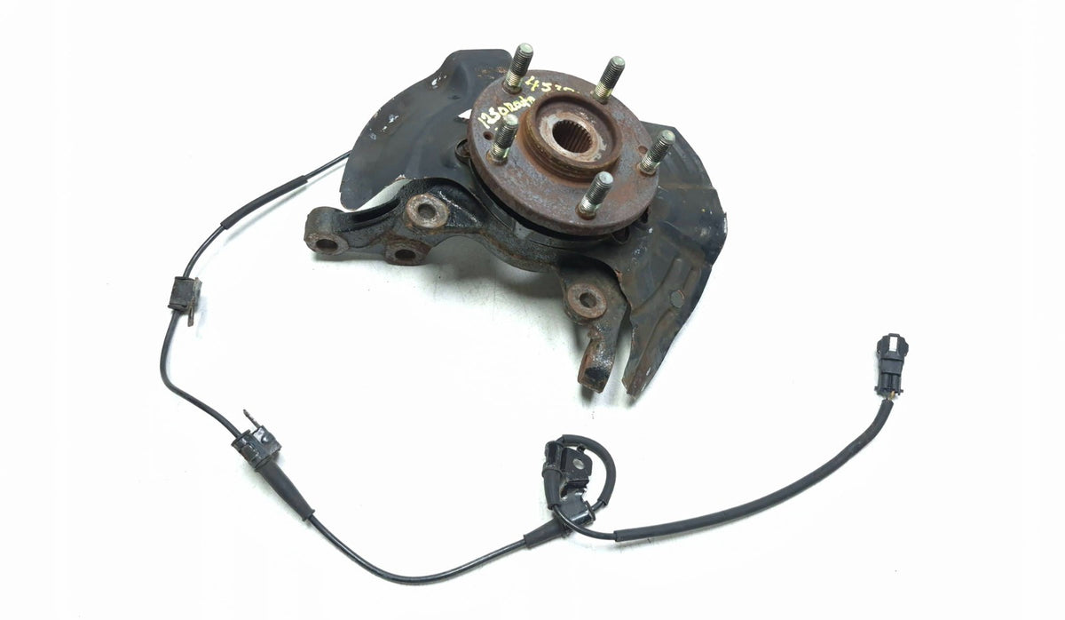 2012 Hyundai Sonata Front Spindle Knuckle W/hub Right Passenger Side OEM