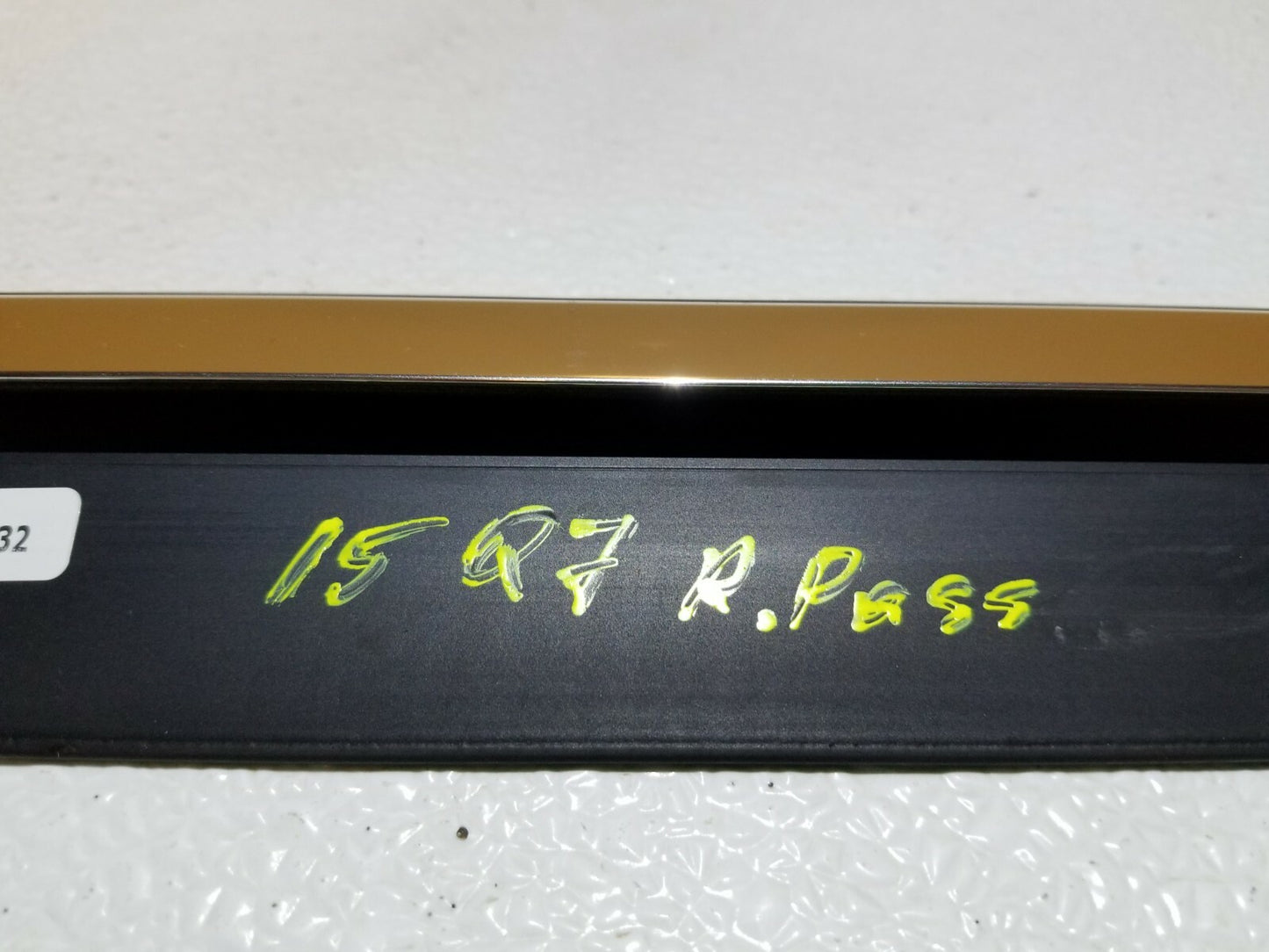2015 Audi Q7 Rear Door Window Belt Molding Right Passenger Side OEM
