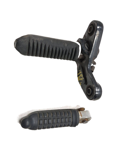 1993 Suzuki Gsx 600 Fp Katana Front & Rear Left Footrest Peg Pair OEM