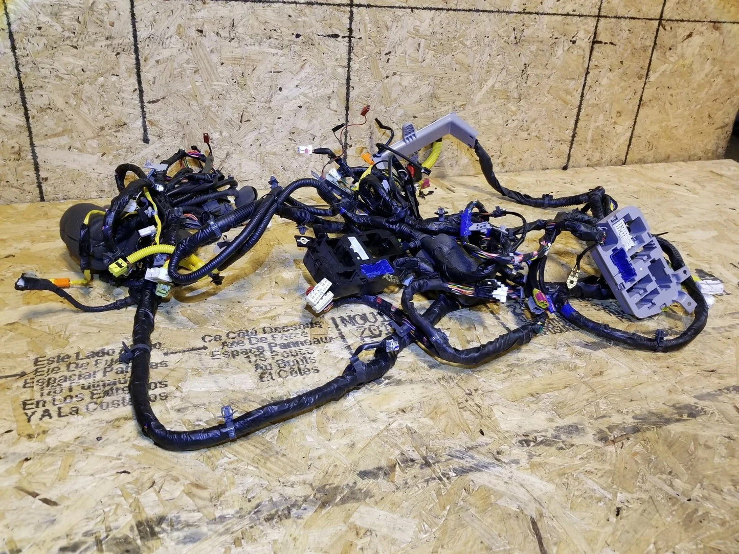 2013 Hyundai Genesis Coupe 3.8l Mt Interior Body Wire Harness OEM