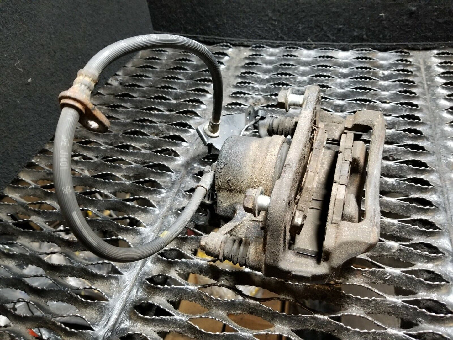 13 14 15 Honda Civic 1.8l Front Brake Caliper Left Driver Side OEM 89k