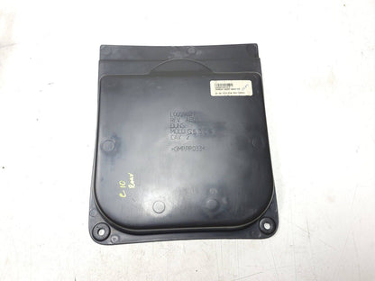 2010 - 2014 Chevrolet Suburban Rear Armrest Insert & Cup Holders OEM