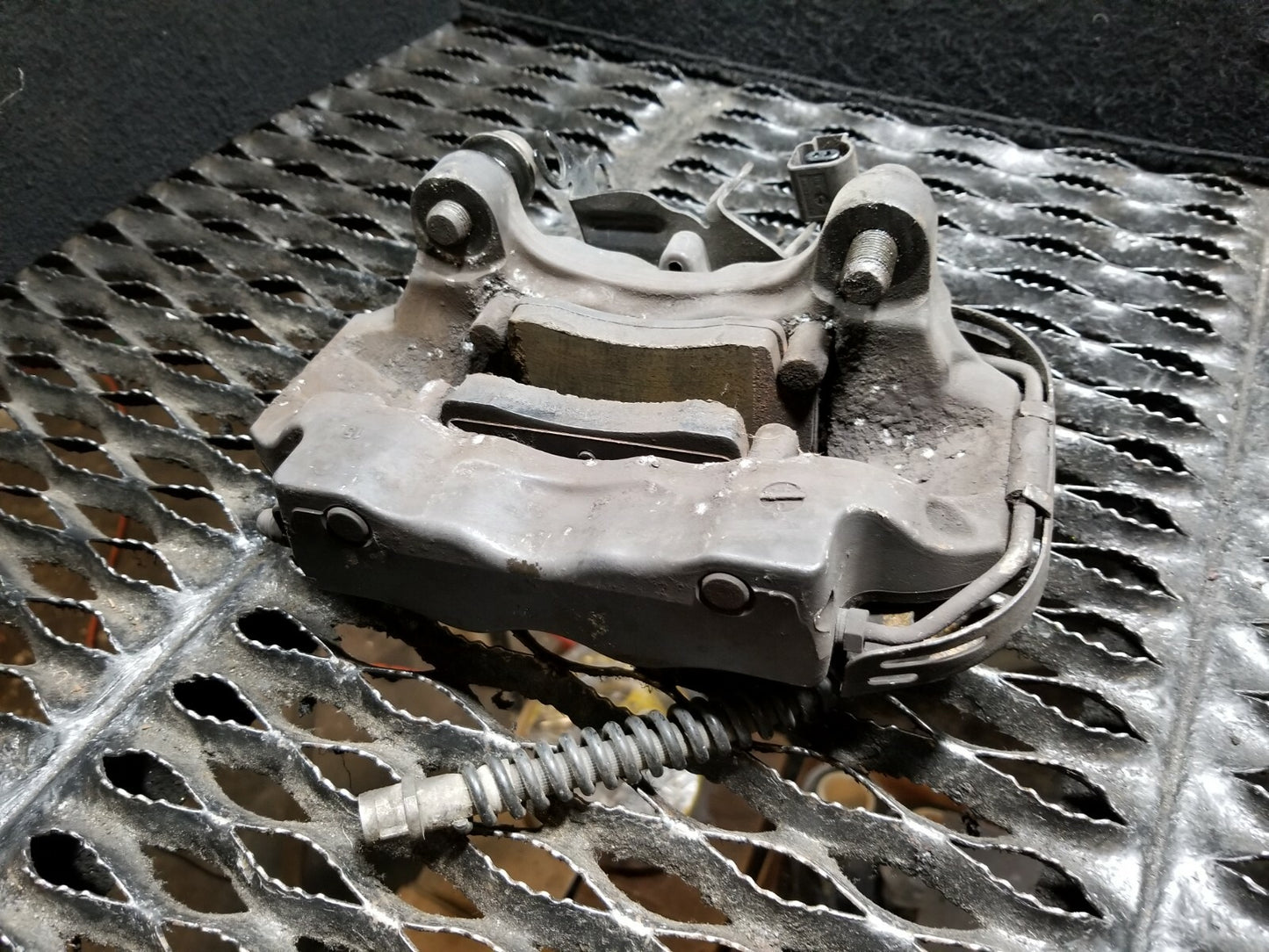 2015 Audi Q7 Rear Brake Caliper Left Driver Side Brembo OEM