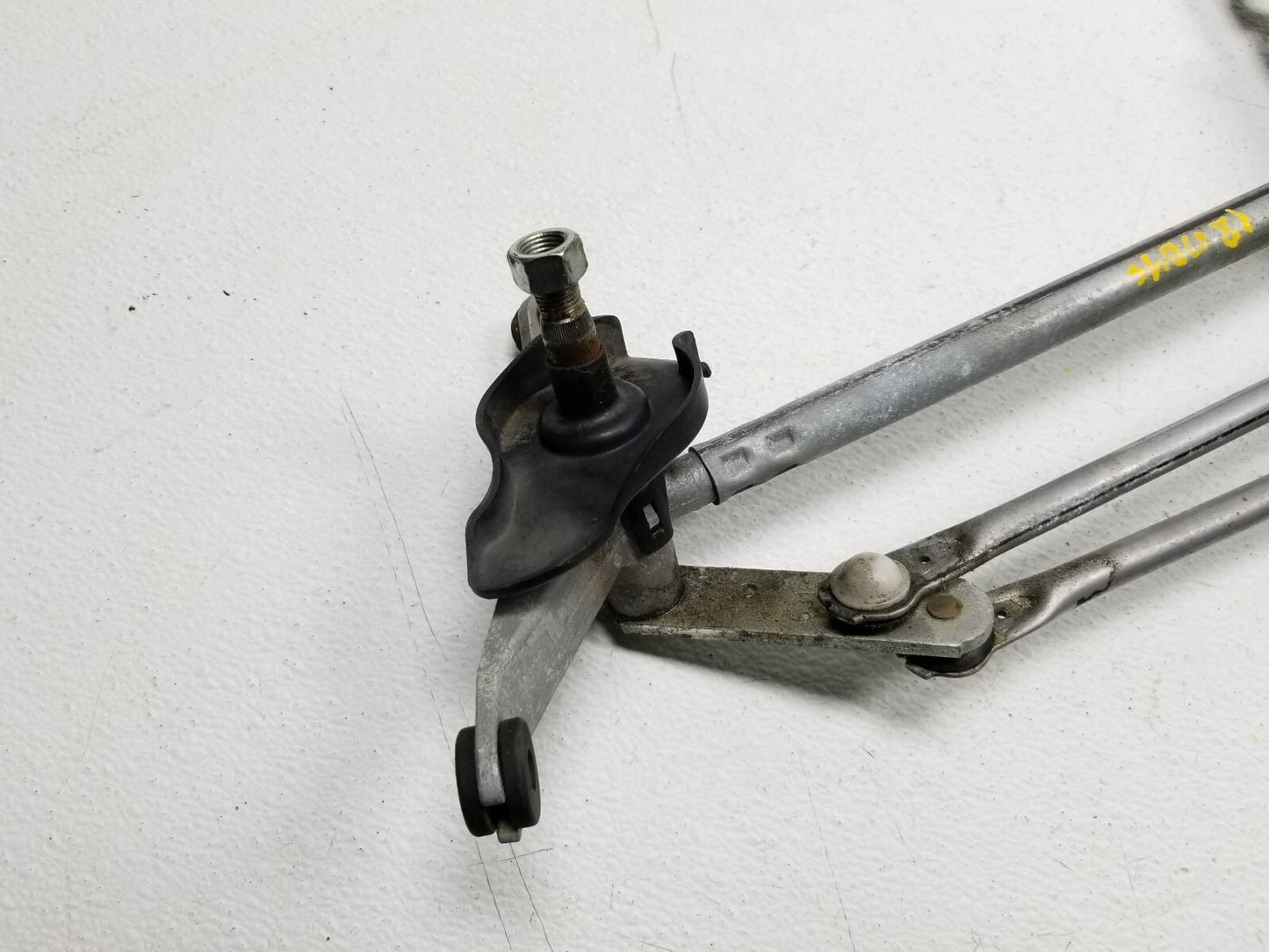 18 19 20 21 22 Honda Odyssey Windshield Wiper Motor W/ Linkage OEM