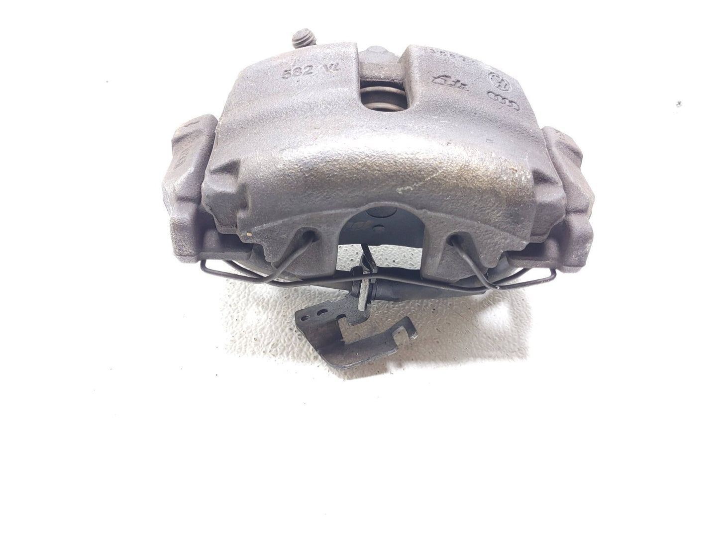 2012 Volkswagen Cc Brake Caliper Front Passenger Side Right OEM