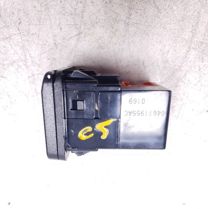 2007-2012 Dodge Caliber Sxt Power Inverter Outlet OEM