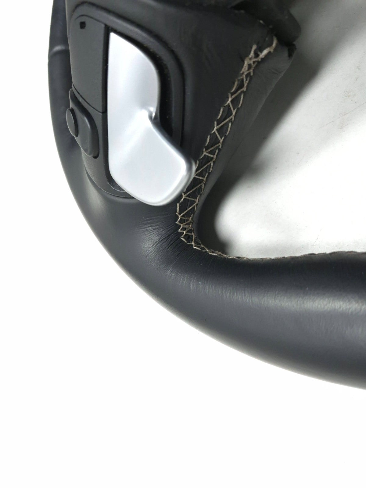 2015 Chrysler 300s Steering Wheel 58e131x9ab OEM