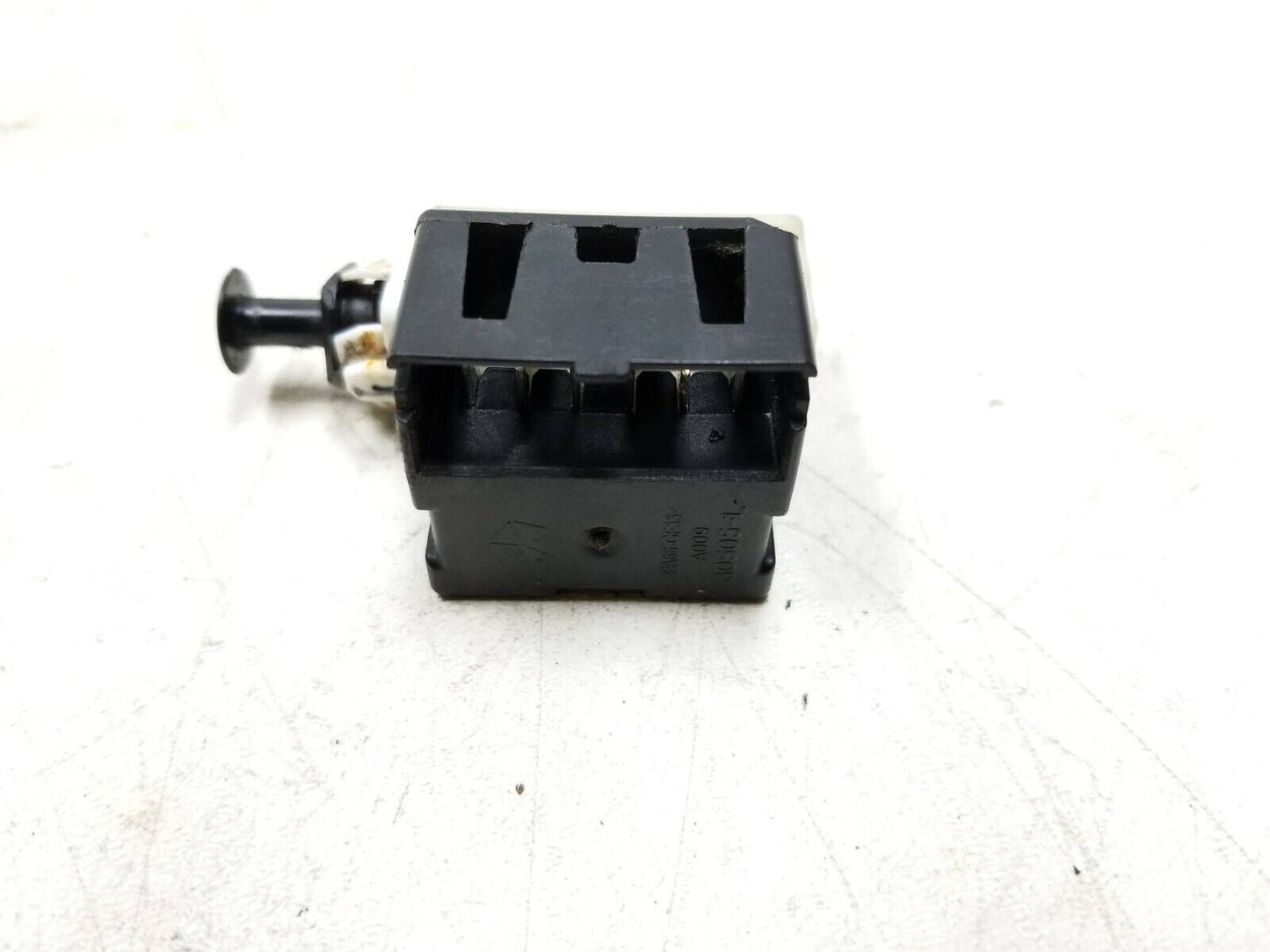 2011 - 2014 Chrysler 200 Pedal Light Stop Lamp Switch OEM
