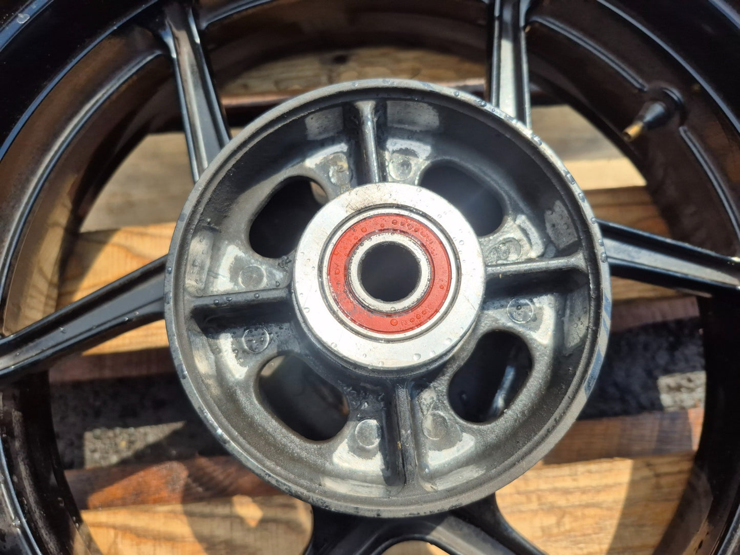 2005 Kawasaki Ninja Zx10r Rear Wheel Rim & Tire  OEM