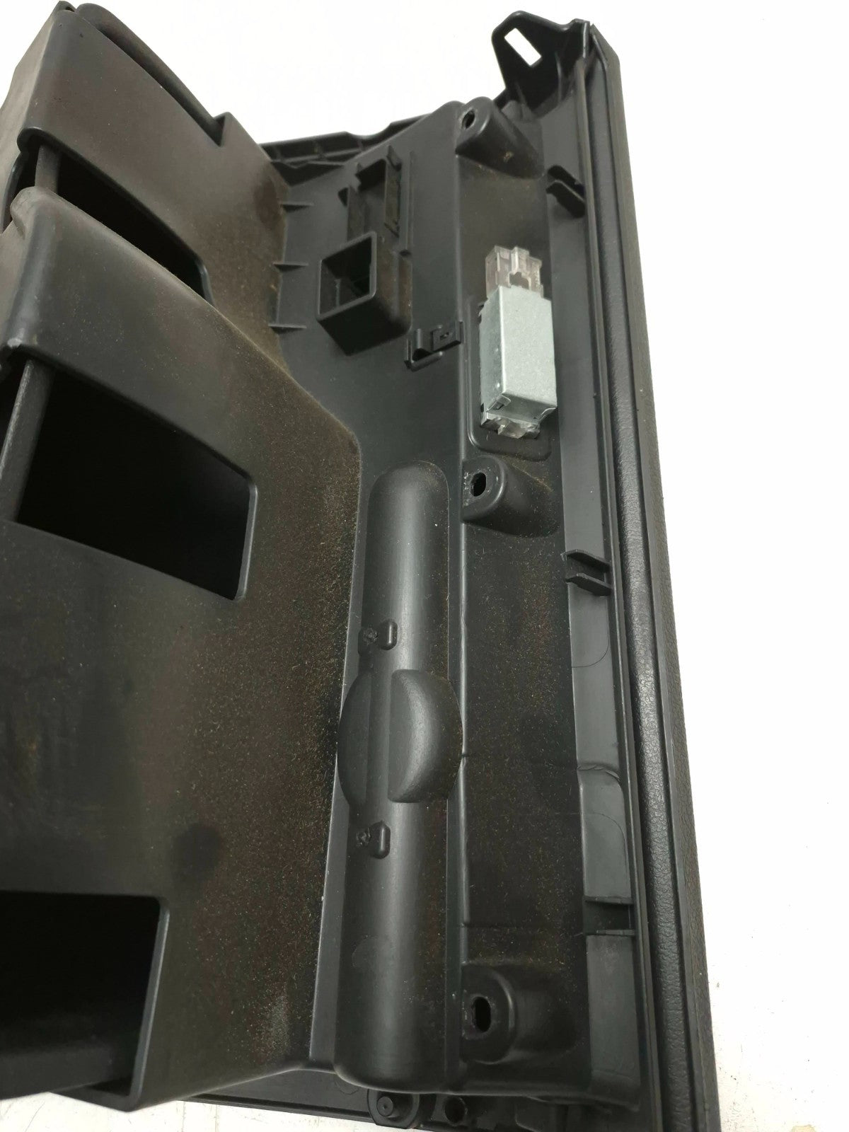 2011 Volkswagen Tiguan Glove Box OEM
