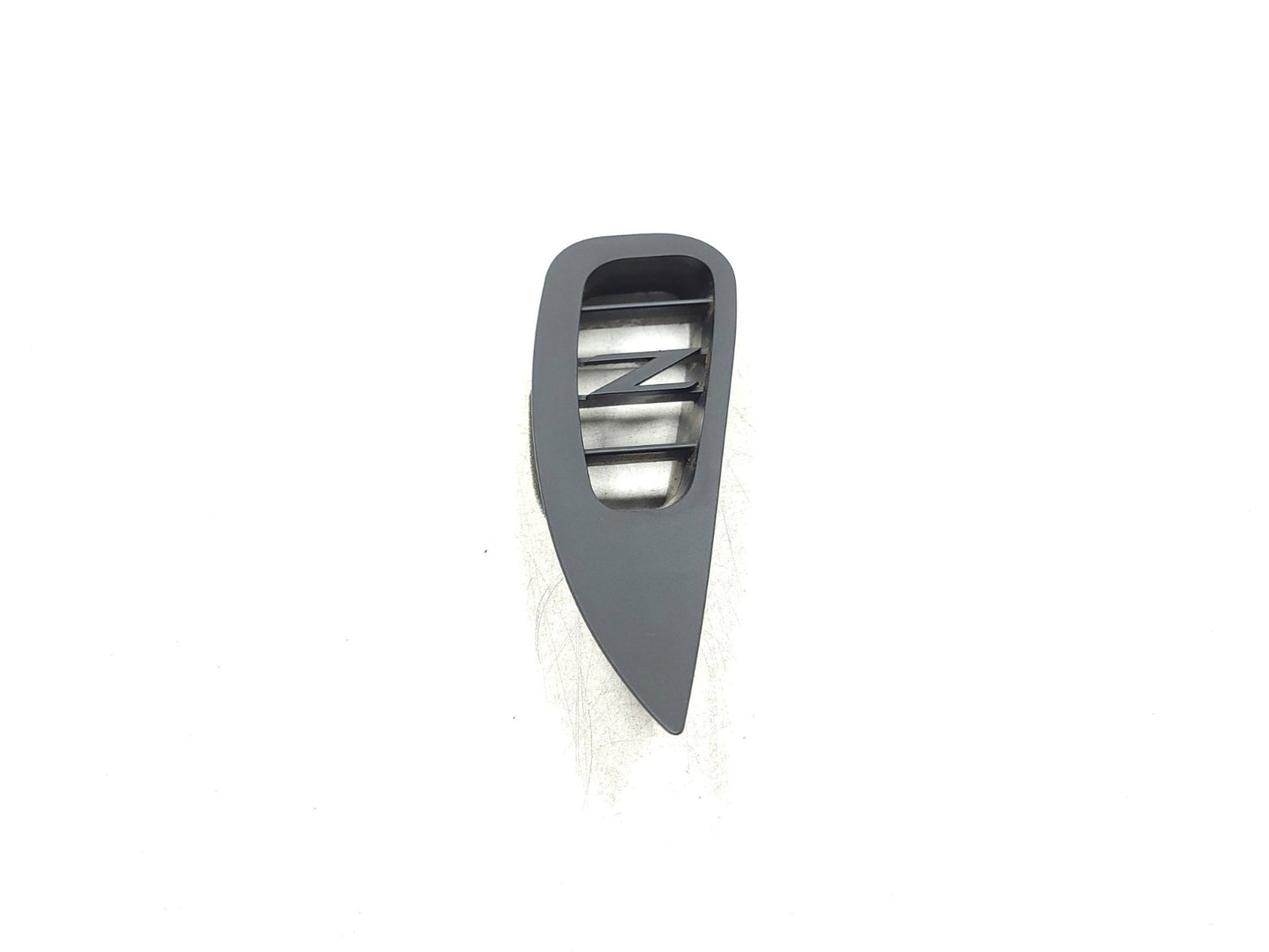 2007 - 2009 Nissan 350z Exterior Dash Defroster Air Vent Set OEM