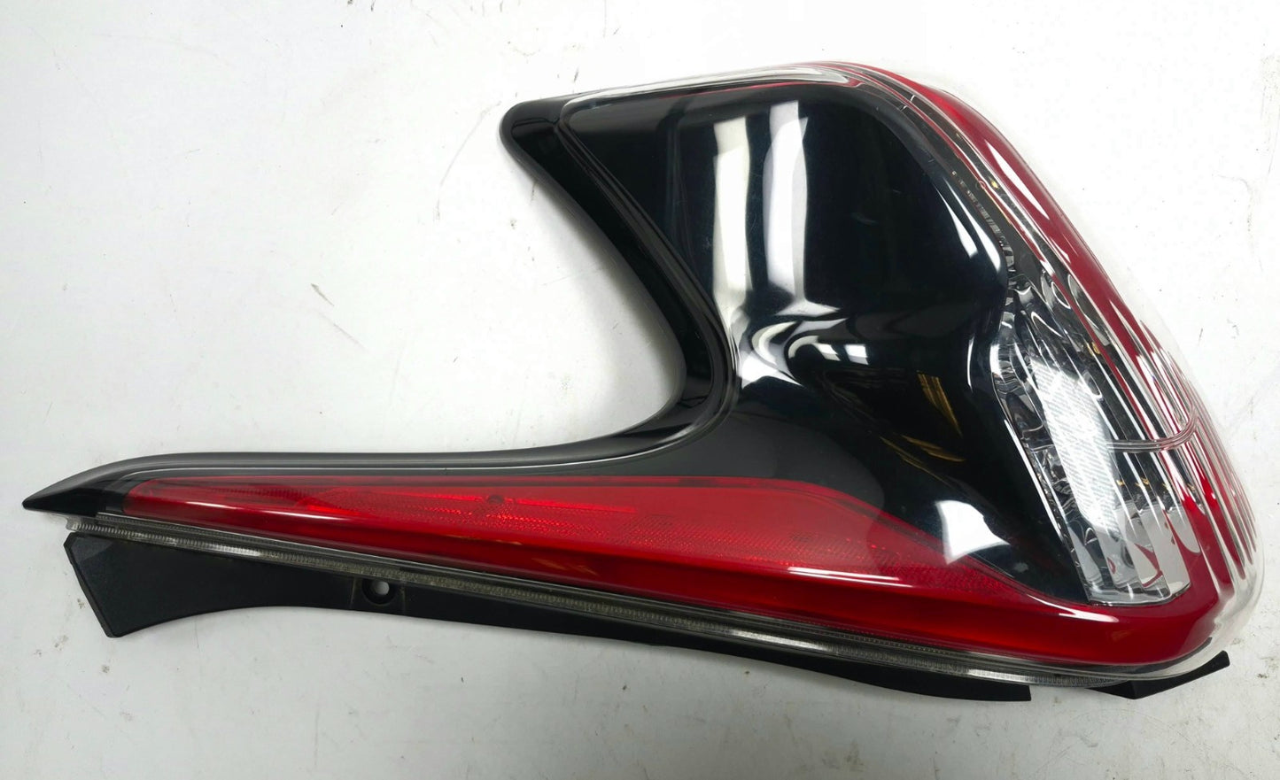 2015 Nissan Juke Tail Light Left & Right Pair OEM