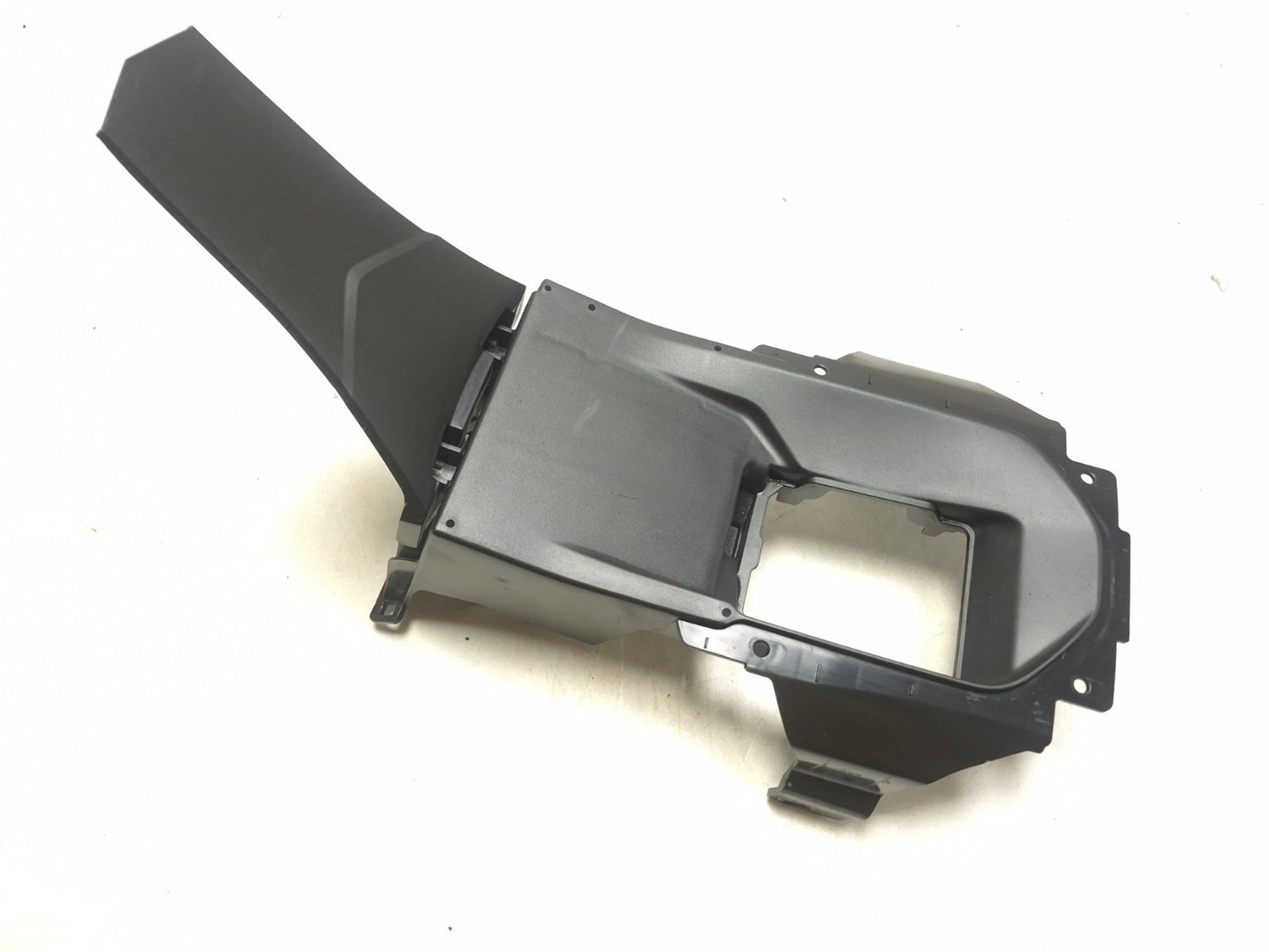 2025 Yamaha Yzf R3 Undertail Battery Tray OEM