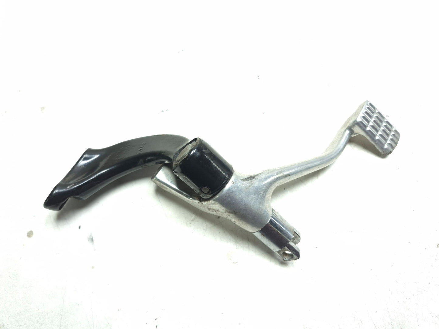 2004 Harley-davidson Sportster Xl883 Brake Pedal W/ Mount Bracket OEM