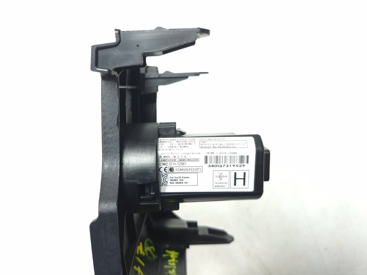 2017 Toyota Highlander Push Start Button Switch & Trim 55446-0e040  OEM