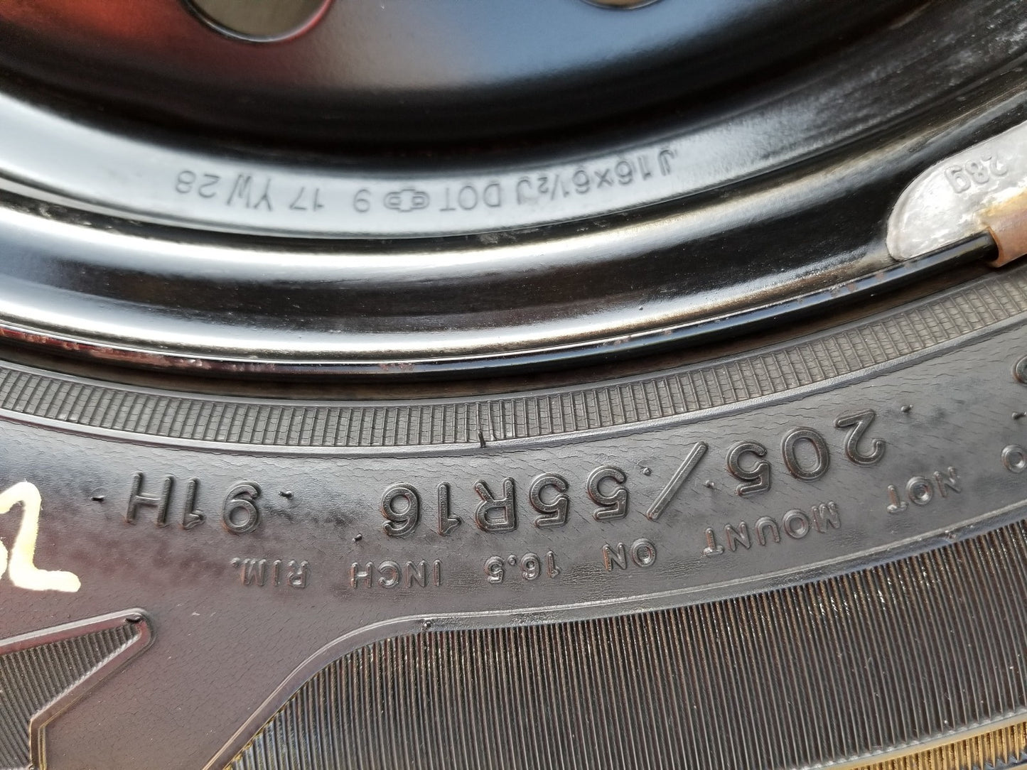 2018 Toyota Corolla Wheel Rim W/ Tire Goodyear Assurance 205/55r16 OEM ✅