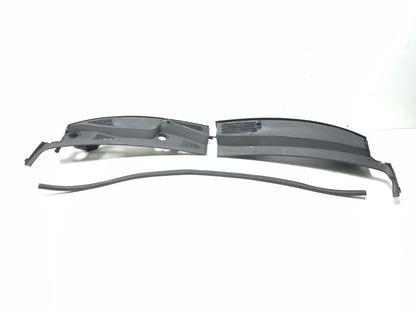 2007 Honda Fit Windshield Wiper Cowl Trim W/seal 3 Pcs 74220-sln-a00 OEM
