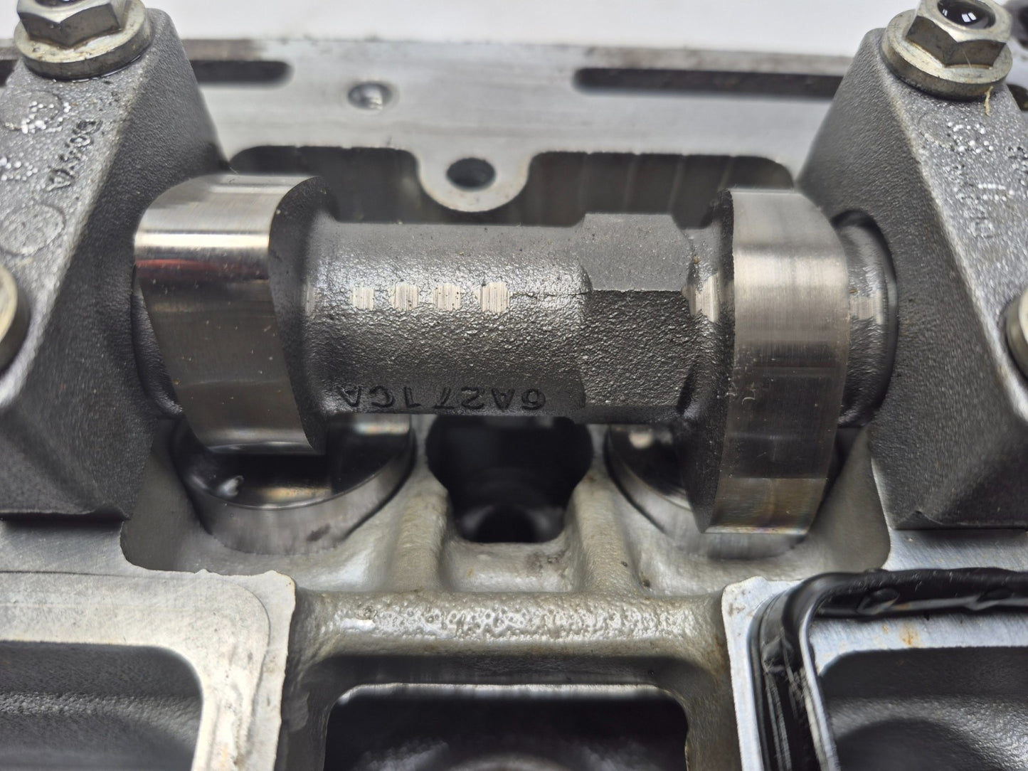2019 Ford Ecosport Engine Cylinder Head & Bolts 2.0l OEM