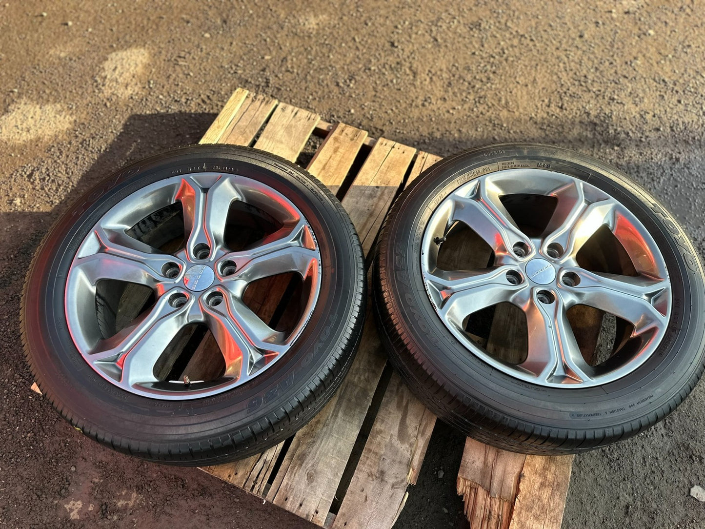 2017 Dodge Journey Wheel Rim 19" W/ Tire Toyo 225/55r19 2pcs OEM