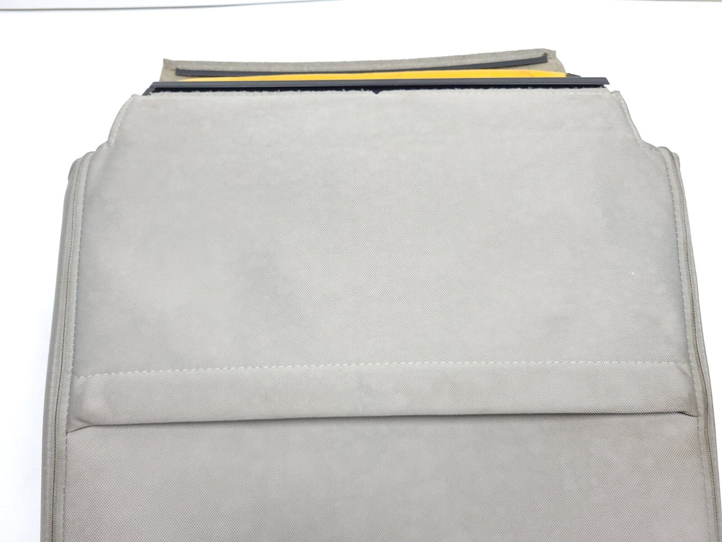 2009 Mazda Cx-7 Front Passenger Seat Backrest Upper Cushion OEM