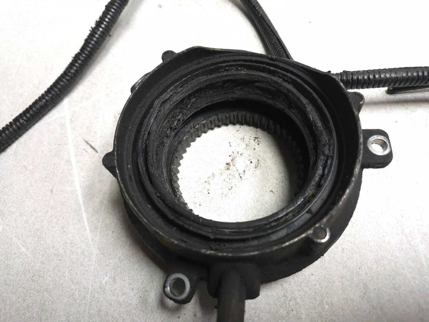 2008 Lincoln Navigator ABS Ring Actuator & Hose Pipe 2pcs OEM