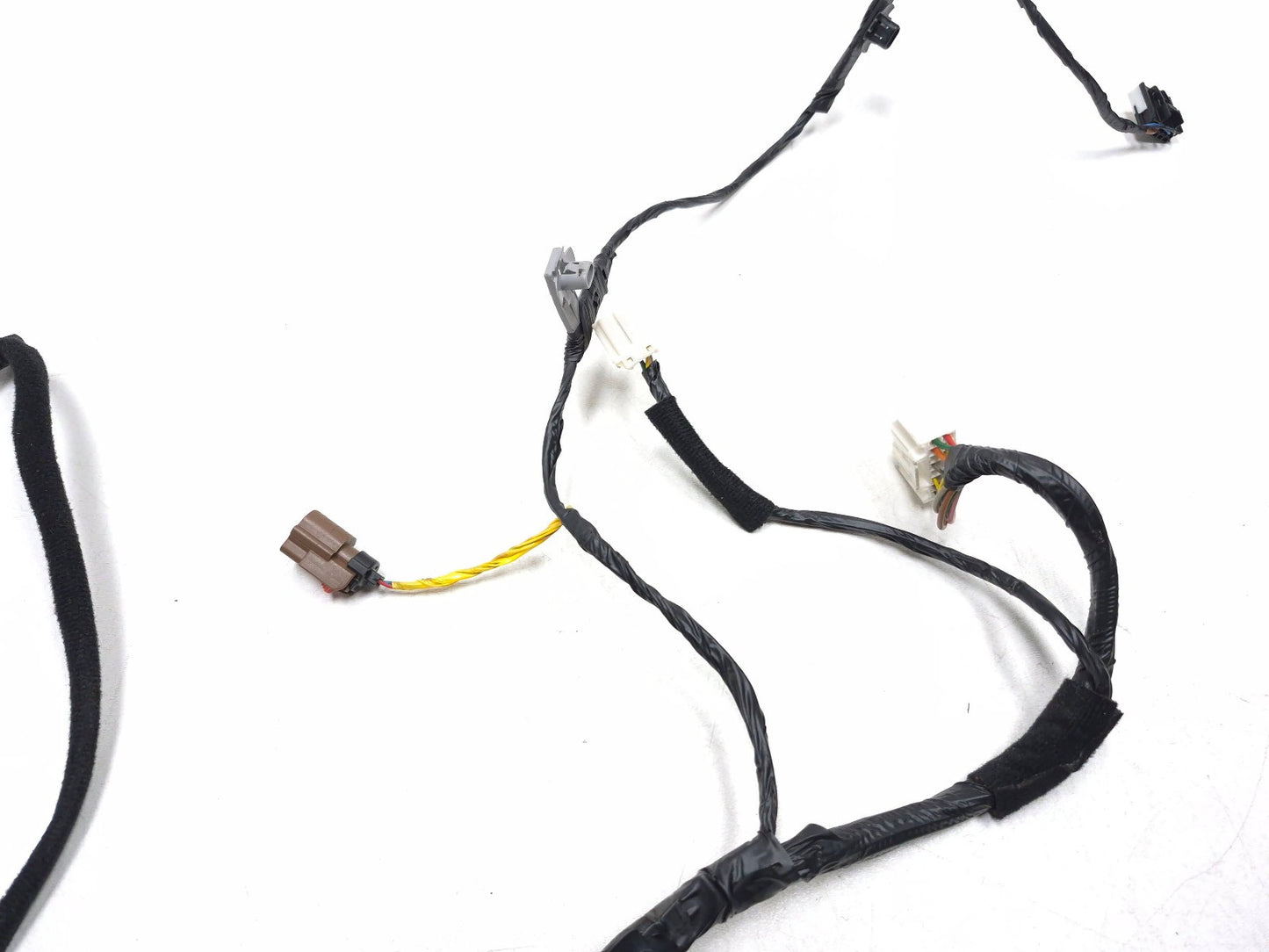 2014 Hyundai Accent Front Driver Left Door Wiring Harness OEM