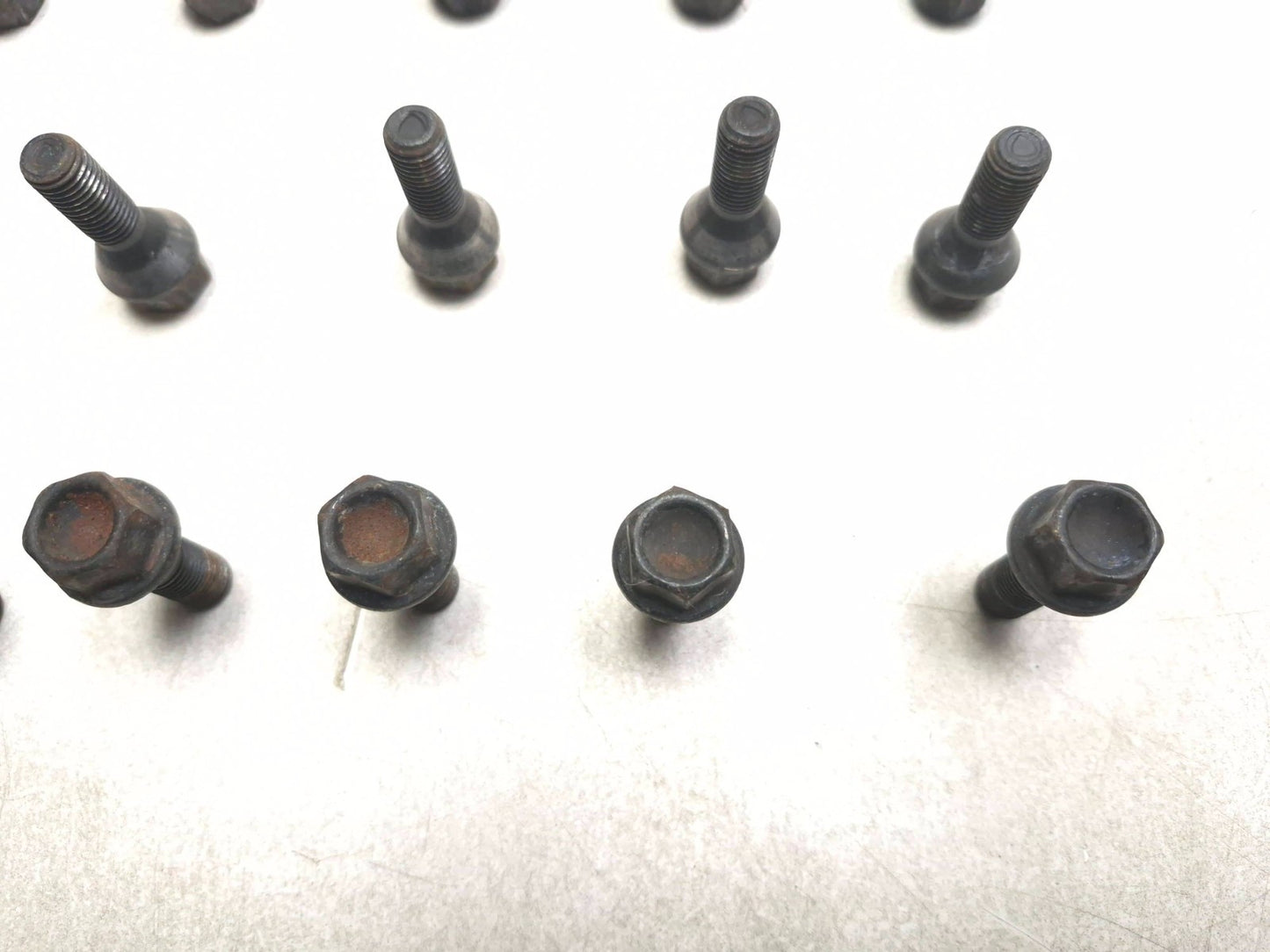 2011 BMW E90 328xi Wheel Lug Bolt 20pcs OEM