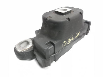 2011 Nissan Juke Transmission Mount OEM