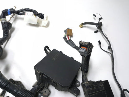 2011 Nissan Juke Main Wire Harness With Fuse Box OEM