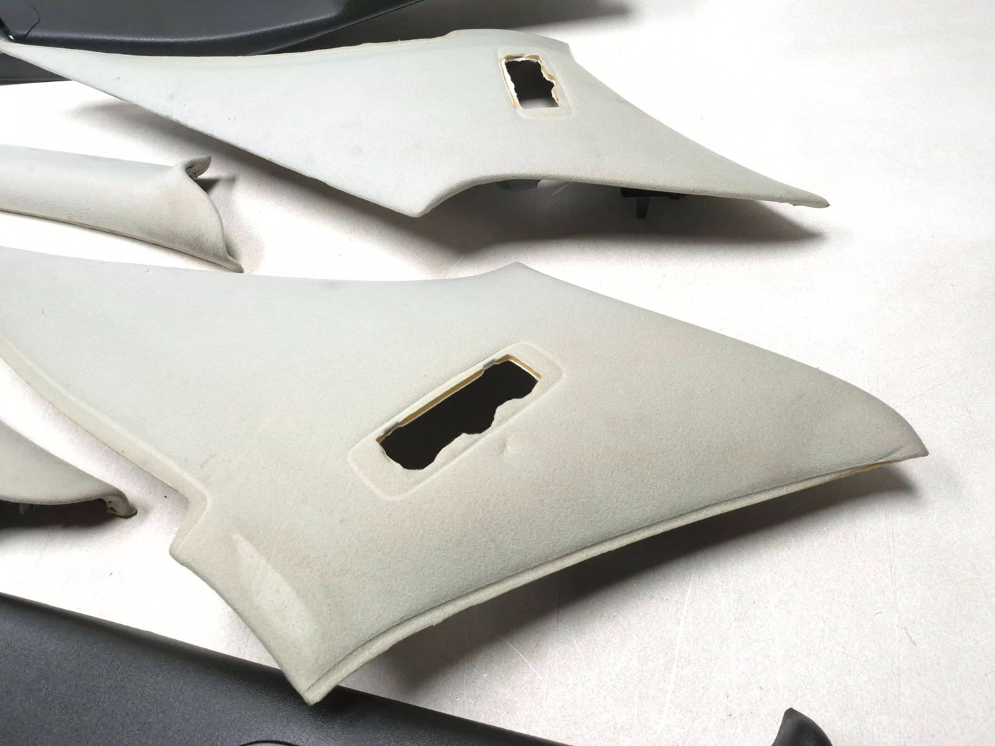 2007 Saab 9-5 Aero A-pillar & B-pillar & C-pillar Molding Trim Kit OEM