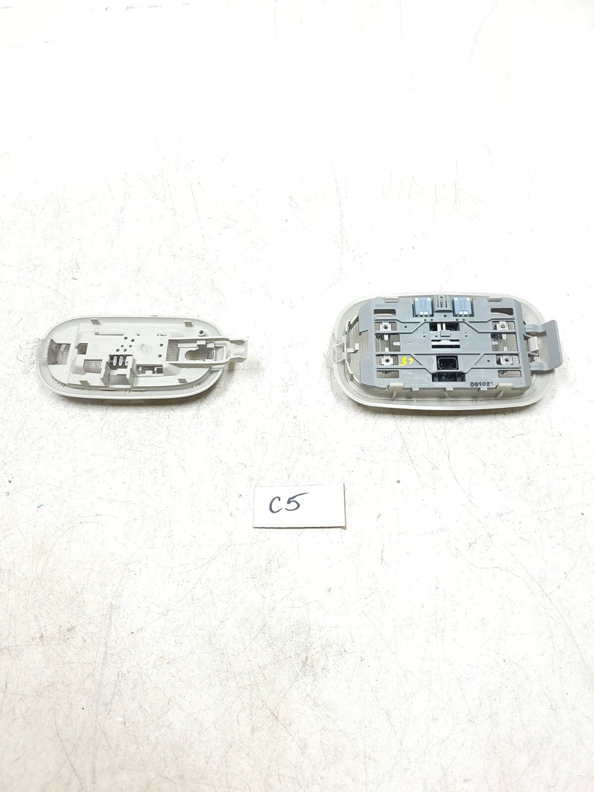 2007-2012 Dodge Caliber Interior Dome Light Lamp 2pcs OEM