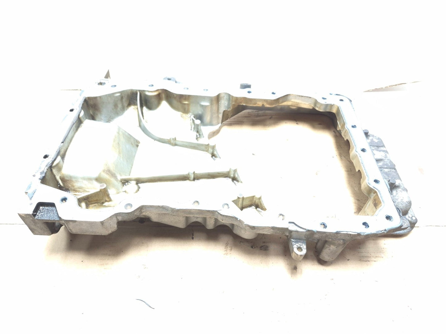 2013 Dodge Grand Caravan 3.6l Engine Cylinder Upper Oil Pan OEM