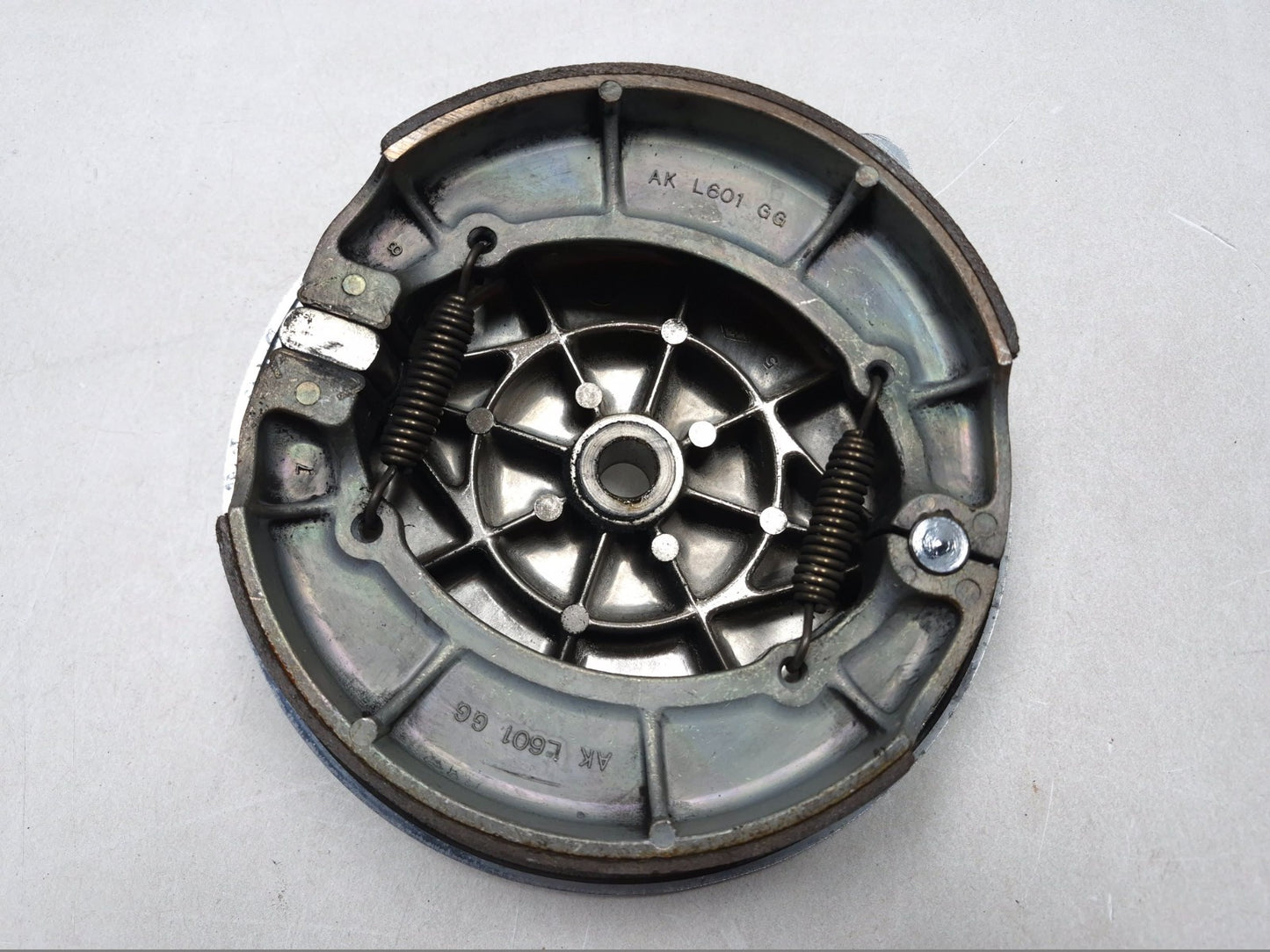 1996 Yamaha Virago Xv750 Rear Chrome Brake Drum Assembly OEM