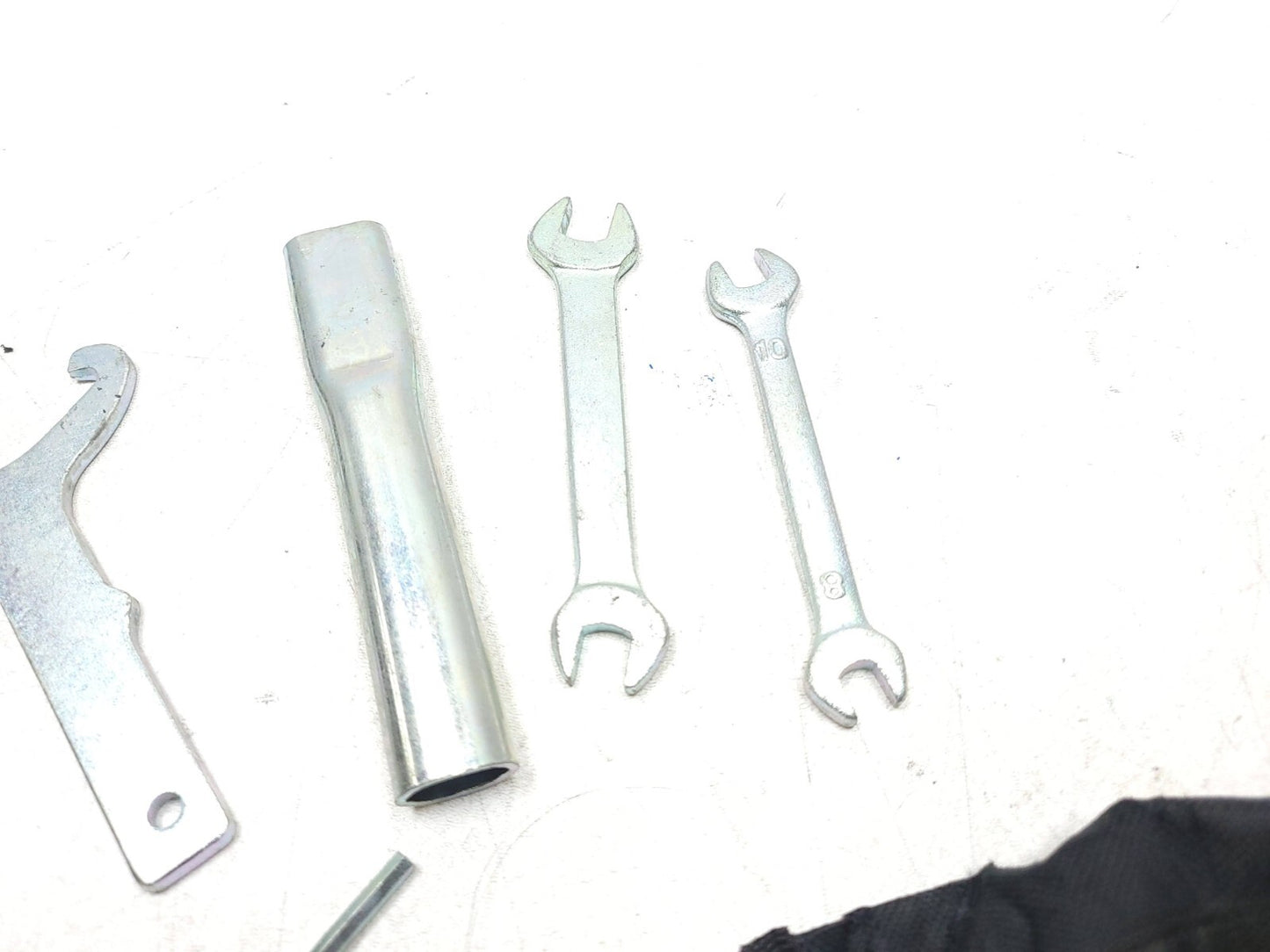 15 - 24 Yamaha Yzf-r3 Mt-03 Tool Kit & Bag OEM